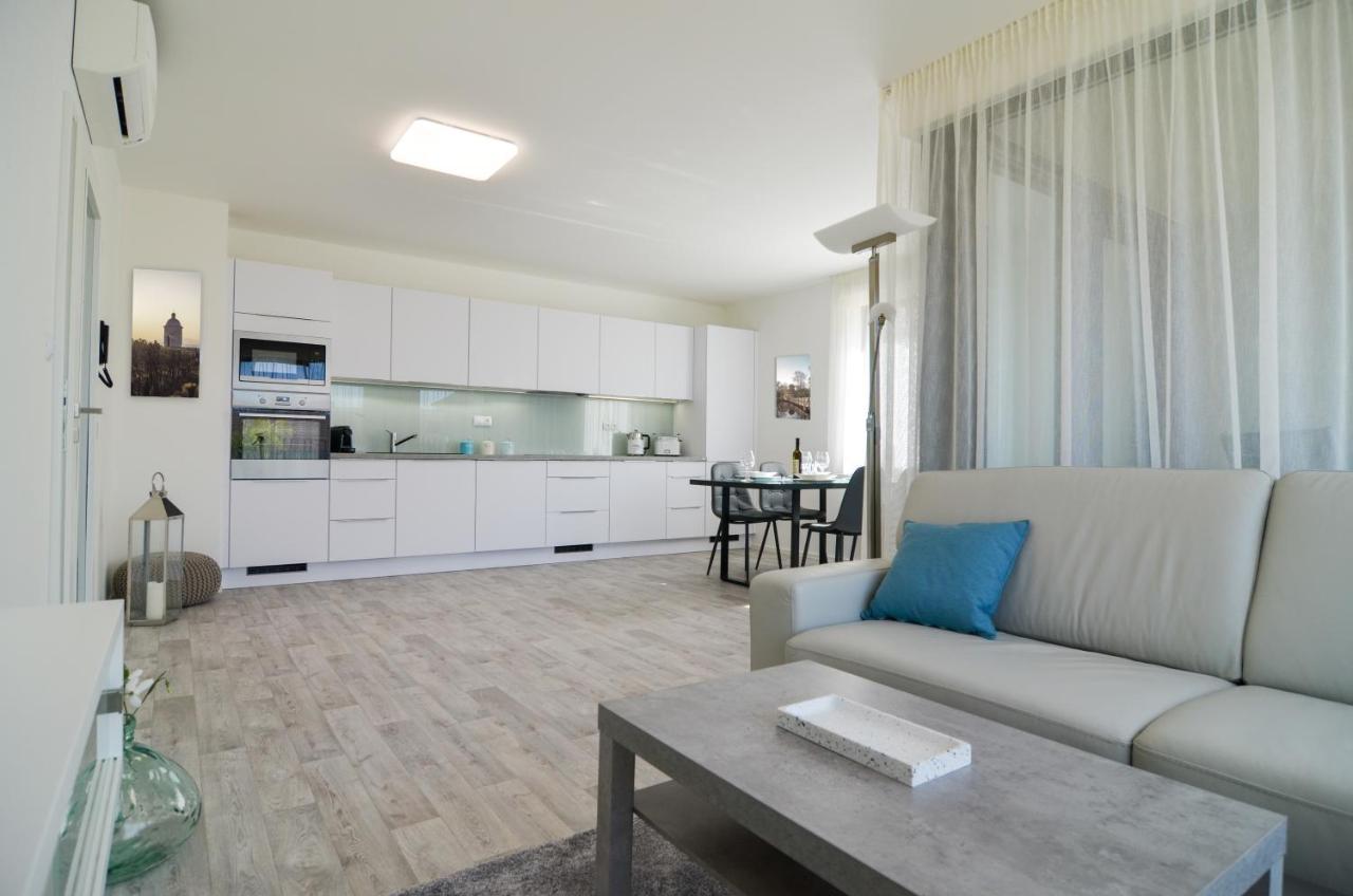 Palm Garden Apartment 1 Mikulov Exteriér fotografie